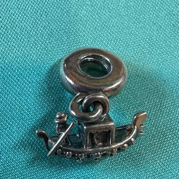 Pandora Silver Gondola Charm with Sparkling Details - Picture 2 of 6